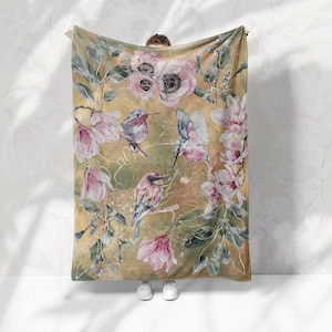 Sage Green Hummingbird Decor Boho Throw Blanket Cottagecore Decor Blush Throw Blanket Couch Fairy Core Fleece Blanket Grandmacore Forestcore