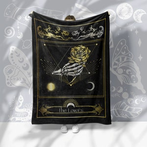 The Lovers Tarot Blanket Tarot Cloth Comfy Blanket Gothic Tarot Art Goth Blanket Aesthetic Tapestry Blanket Occult Art Witchy Room Decor