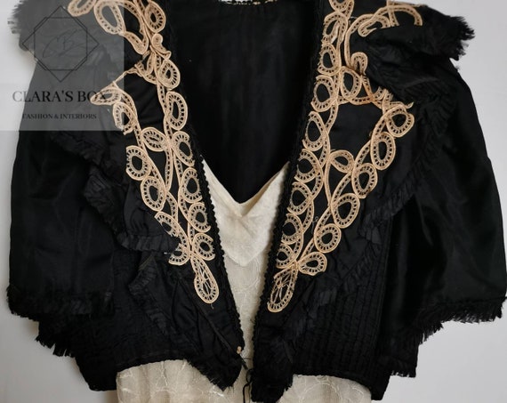 Beautiful 1800s antique black gothic bodice with … - image 2