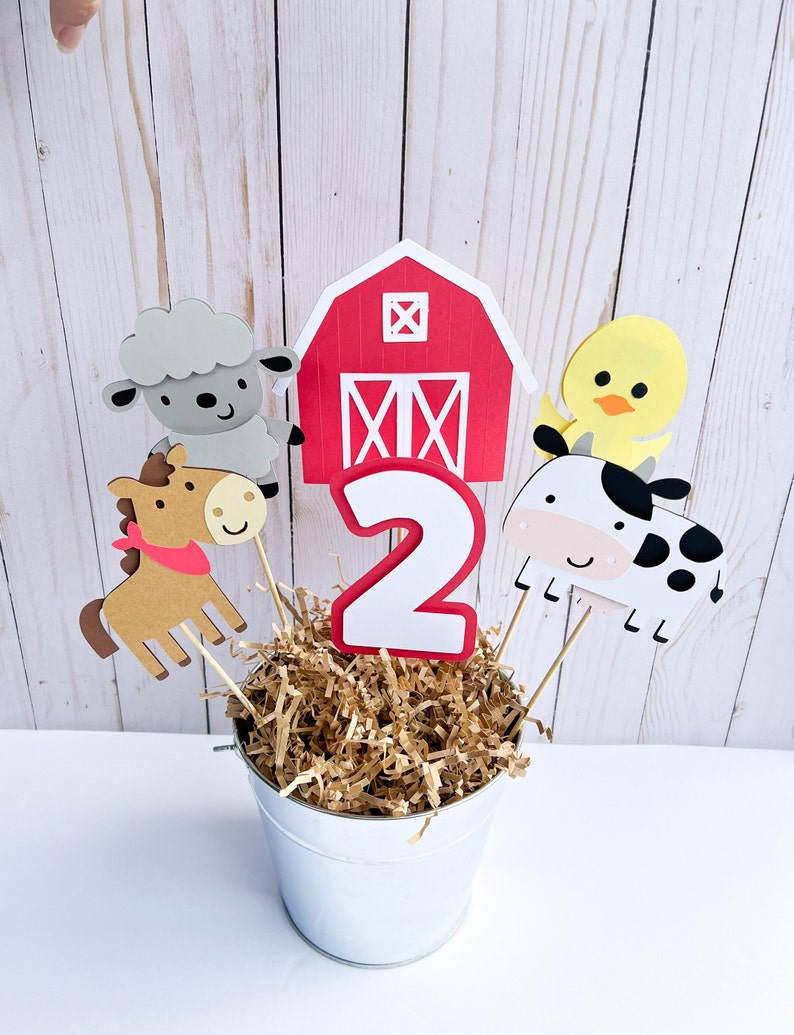 Farm Centerpiece Barnyard Centerpiece Farm Animal Centerpiece Farm Table Decor Farm Party Decorations Farm Birthday Party