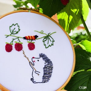 Harvesting Raspberry - Hedgehog Hand Embroidery PDF pattern/ Animal Hand Embroidery /DIY Embroidery pattern/Woodland Creature Embroidery
