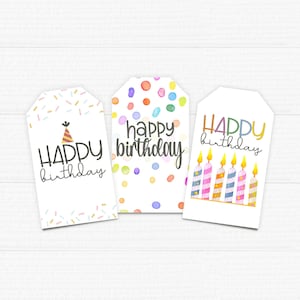 Etiquetas de aniversário para impressão. Download instantâneo. Não editável. Etiquetas de favoritos. Três designs diferentes. Confetes e velas. 2x3,5