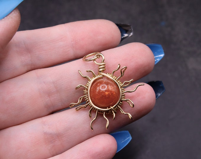 Radiant Sunstone Sun Gold Pendant - Handcrafted Crystal Jewelry