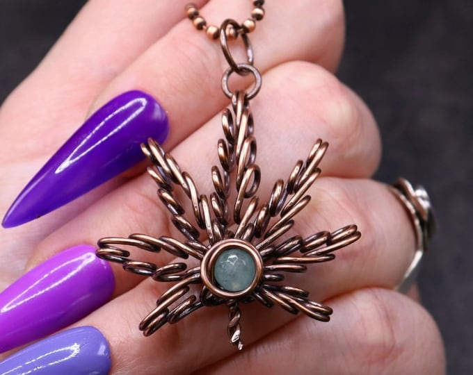 Crystal Pot Leaf Pendant - Weed Lovers Gift - Leaf Keychain - 420 friendly - Wire Wrap Marijuana Leaf Jewelry- Cute Keychain for Stoners