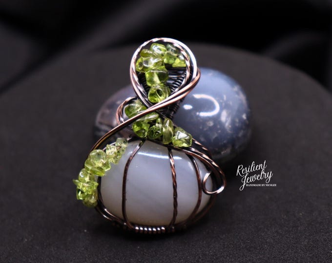 Agate & Peridot White Pumpkin Wire Wrapped Copper Pendant- Autumn Vibes Thanksgiving Jewelry