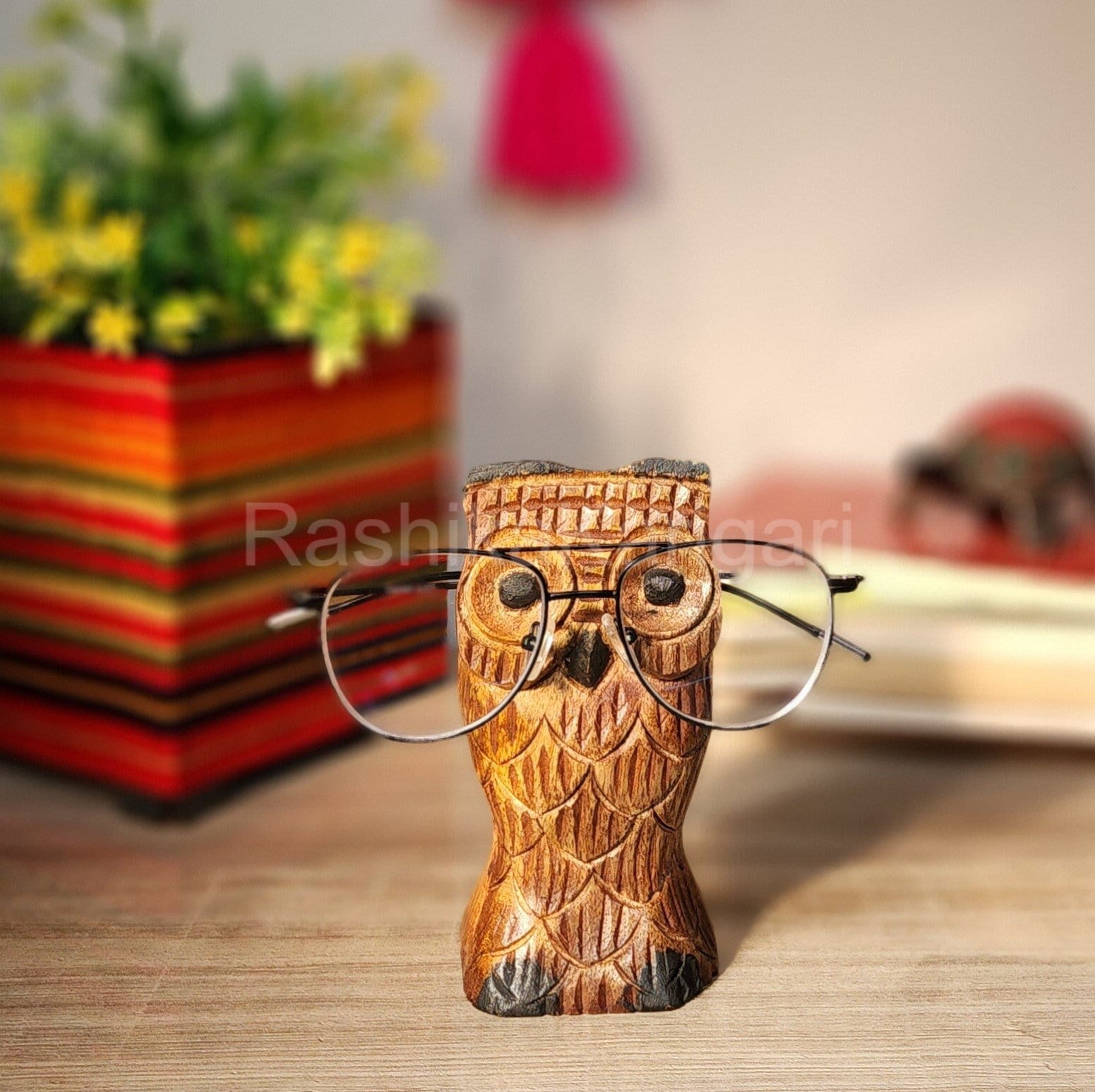 Handcrafted Wooden Owl Eyeglasses Holder: Desk Organizer