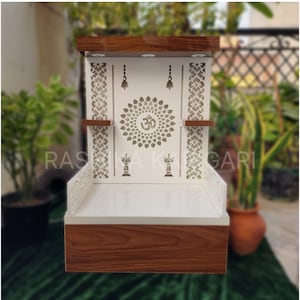 Templo de madeira Rashika Karigiri com iluminação LED para uso doméstico e comercial | Templo de madeira Pooja Ghar | Pooja Ghar de madeira | Mandir para casa