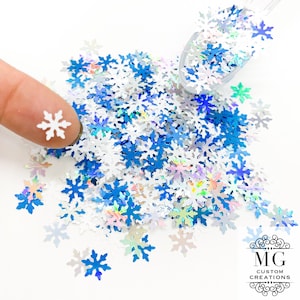 SNOWFLAKE Holographic Shape Glitter *tumblers, nail art, resin art, slime, crafts, cosmetics