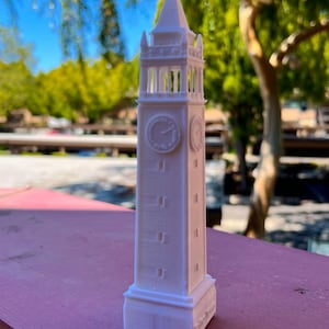 3D Printed Light-Up UC Berkeley Campanile - College Gift