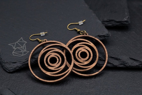 Holz Ohrringe Kreis – leichte Holzohrringe, geometrische Ohrringe, handgemachter Schmuck, Geschenk für sie