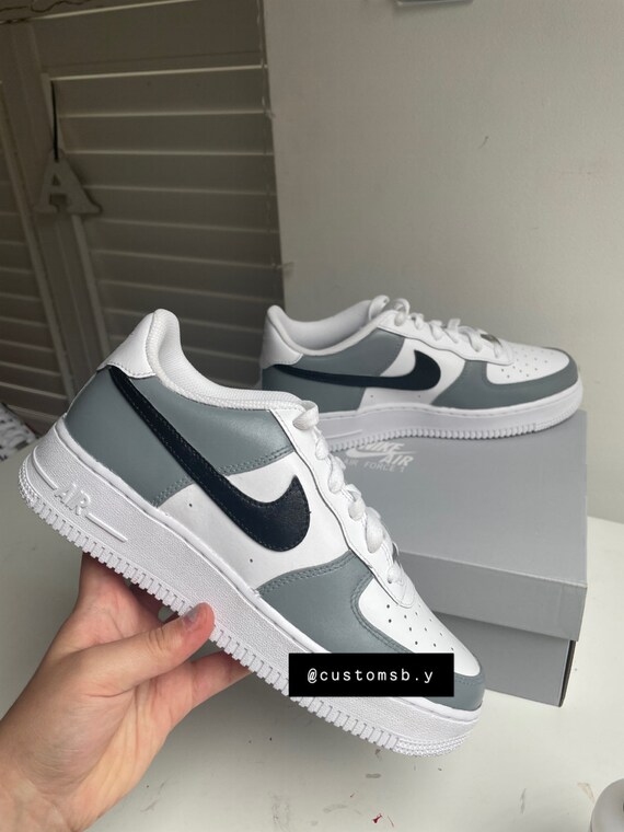 gray air force nike