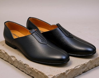 Mens Black Juti Khussa Shoes: Ethnic Indian Mojari Sandals