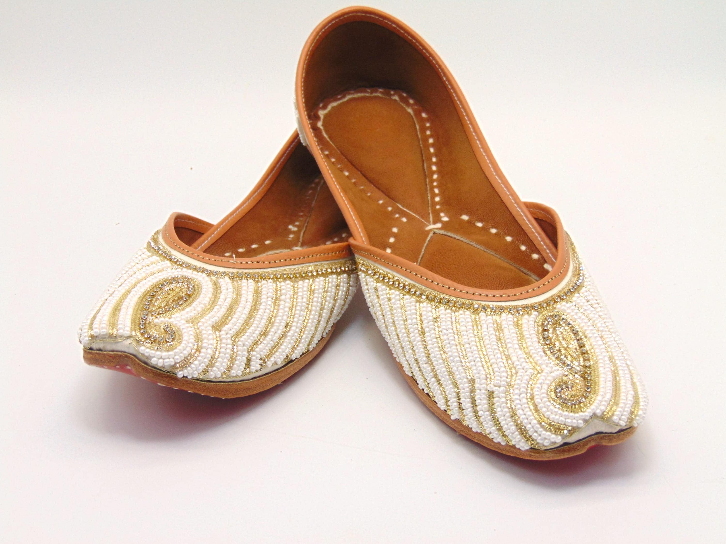 Punjabi Jutti Gurgabi Women Fulkari Womens Freesia Maroon Gold