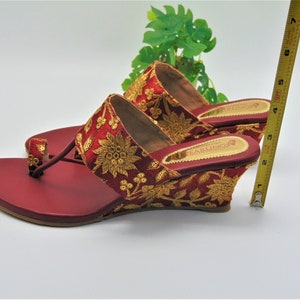 Red With Gold Floral Wedge Heel With a Floral Design on Heel Toe Ring ...