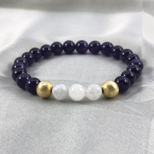 Gemstone Amethyst bracelet, Stretch Bracelet, Moonstone Bracelet, protection bracelet, healing bracelet, calming bracelet, empath bracelet