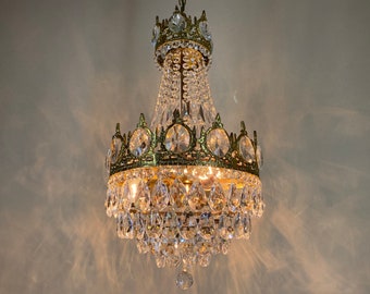 Antique / Vintage Brass & Crystals Chandelier Lighting, Antique Chandelier Light Fixtures, French Chandelier Ceiling Lamp from 1950s.