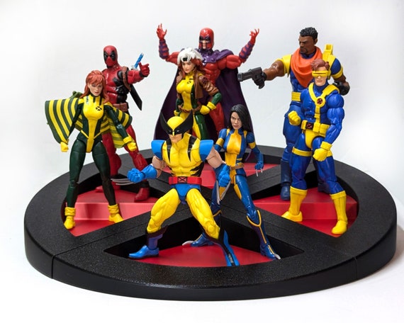 Giant Size X-men Logo Display Riser for 6in Action Figures 3d