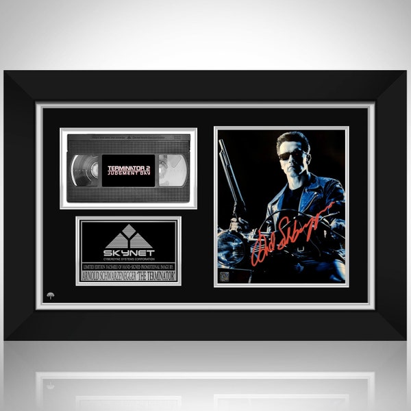 Terminator 2 : Judgement Day Photo & VHS Limited Signature Edition Custom Frame
