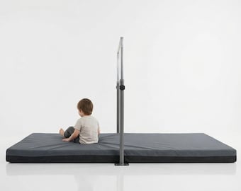 Grey Gymnastics Crash Mat: Non-Slip Landing Pad for Kids
