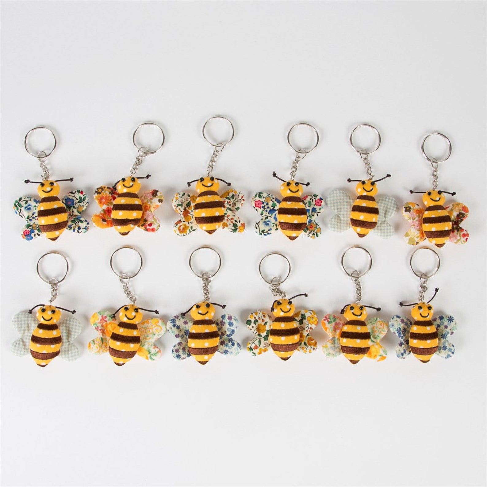 Bumble Bee Keyring Cute Buzzing Bee Keyring Busy Bee Gifts Etsy