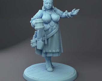 Josephine the Barkeeper - TwinGoddessMiniatures