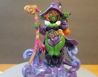 Goblin Witch Figurine scale - TwinGoddessMiniatures