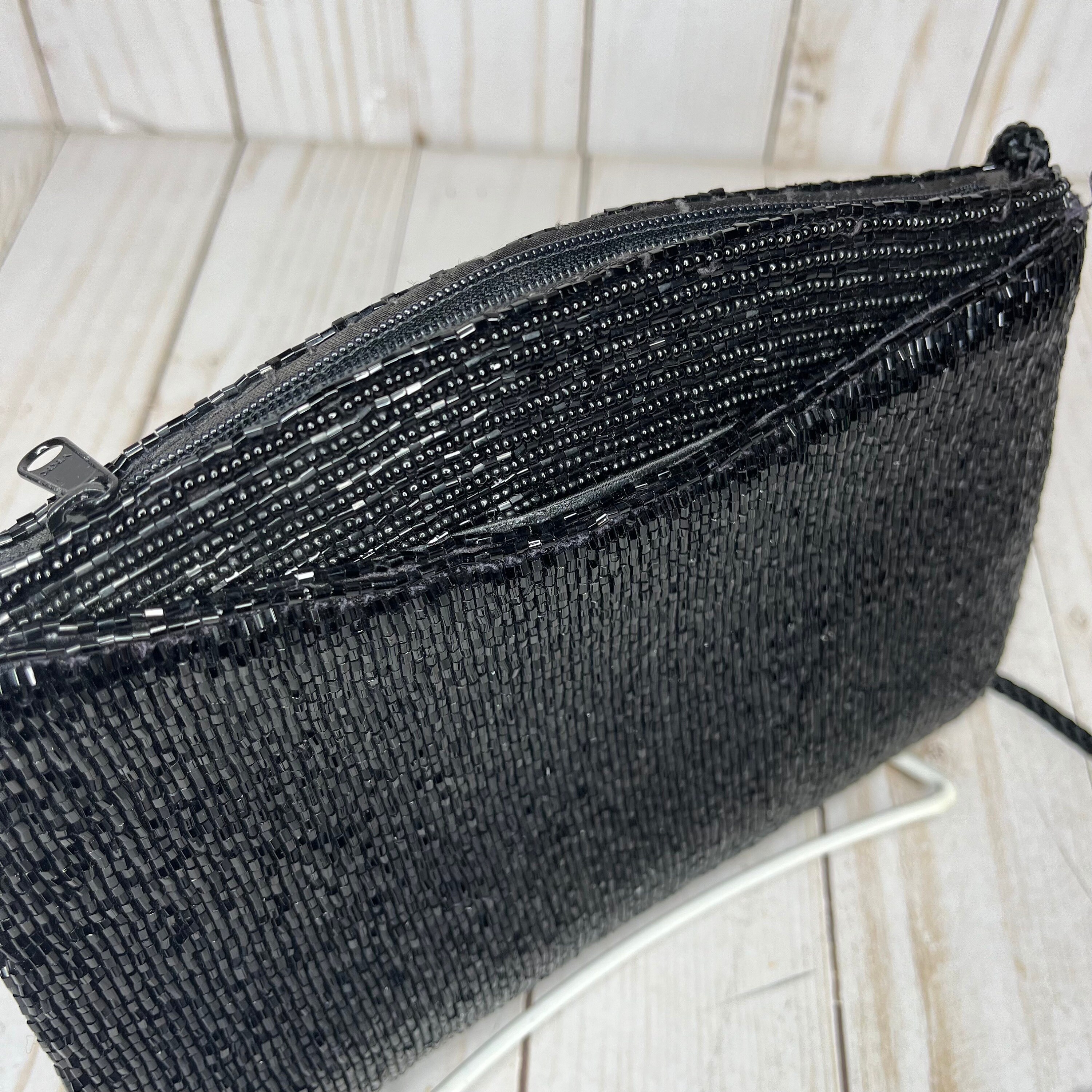 1950年代のヴィンテージビーズ付きブラッククラッチバッグ、ウォル