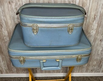 Vintage Retro Hardshell Suitcase and Train Case, Matching Blue Two Piece Luggage Set, Weekend Travel Bag with Makeup Trunk Display or Prop