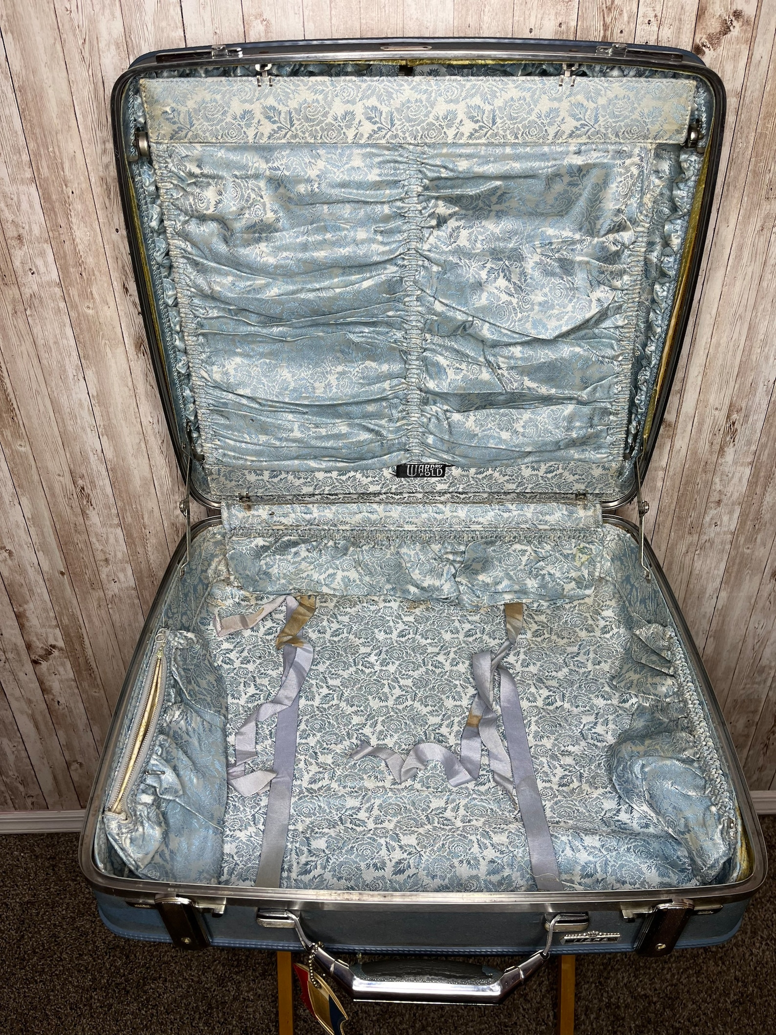 Vintage American Tourister Tiara Wardrofold Hardshell Suitcase Luggage