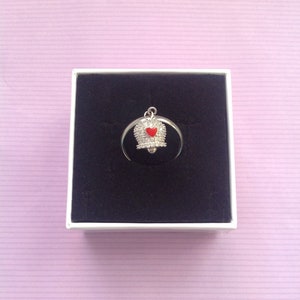 anello campanella con strass e cuore rosso immagine 1