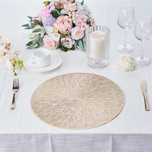 15" Round Vinyl Placemats, Spiked Design Dining Table Mats, Wedding Placemats, Vinyl Lace Doilies, Plastic Charger Plates - 6 Pack | Gold