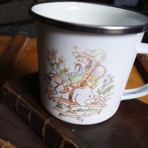 Cute 'mouse adventurer' enamel mug