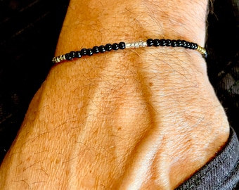 Seed bead casual bracelet / anklet / necklet.