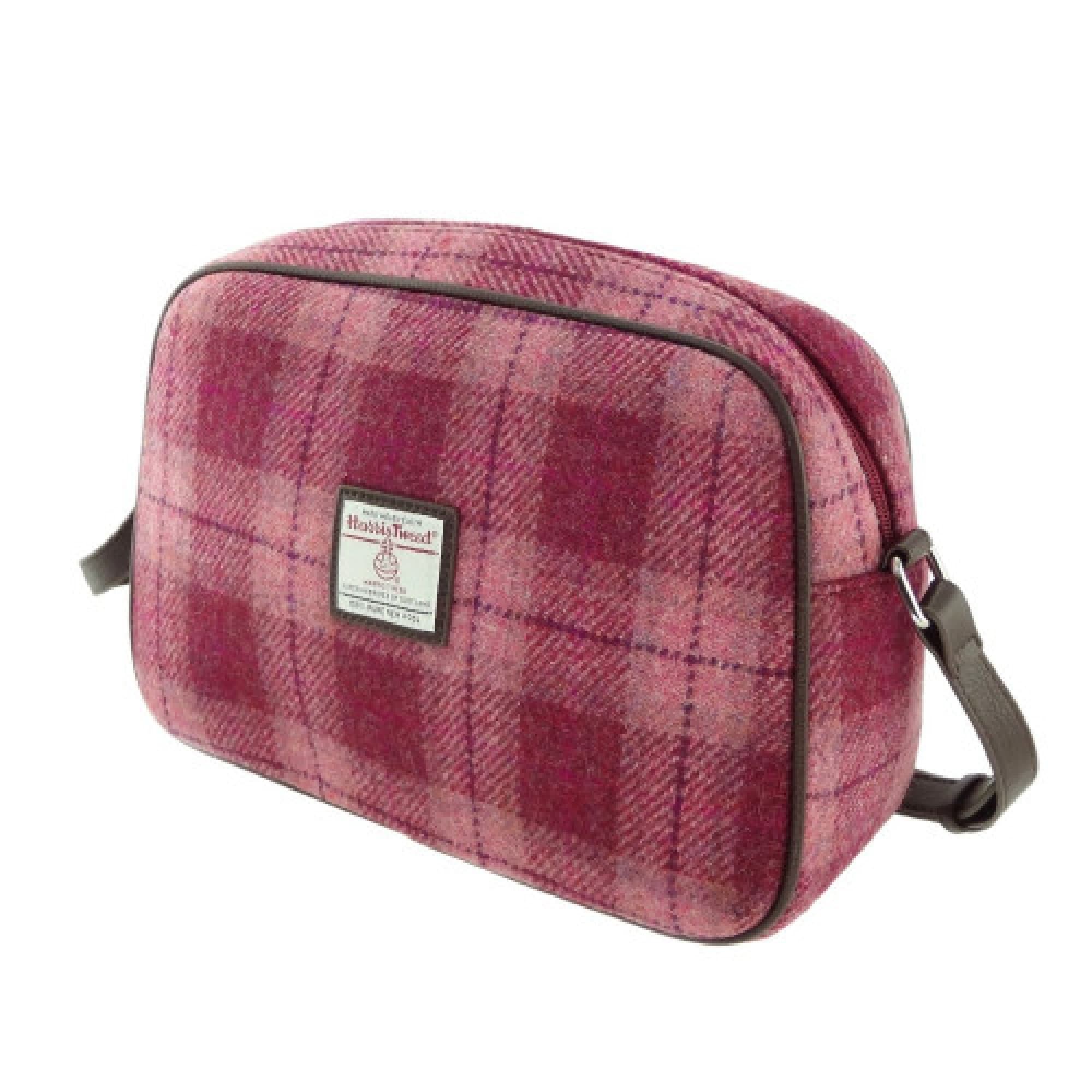 woodland luggage bags