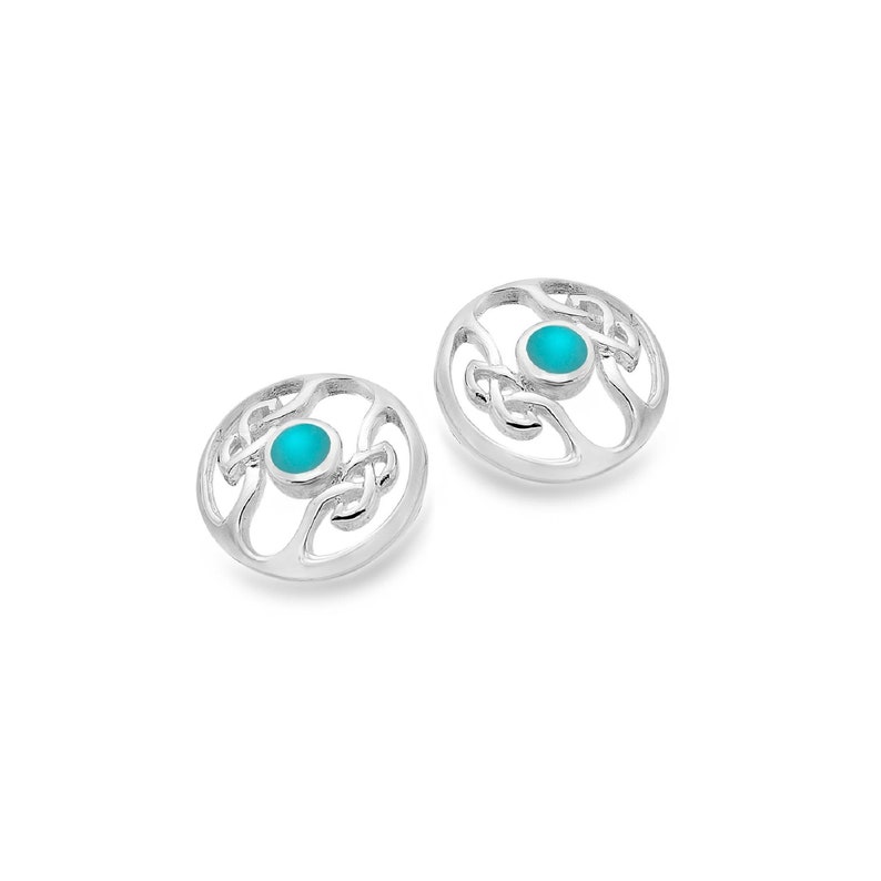 deep discounts shop Round Celtic Knot Stone Kindred Stud