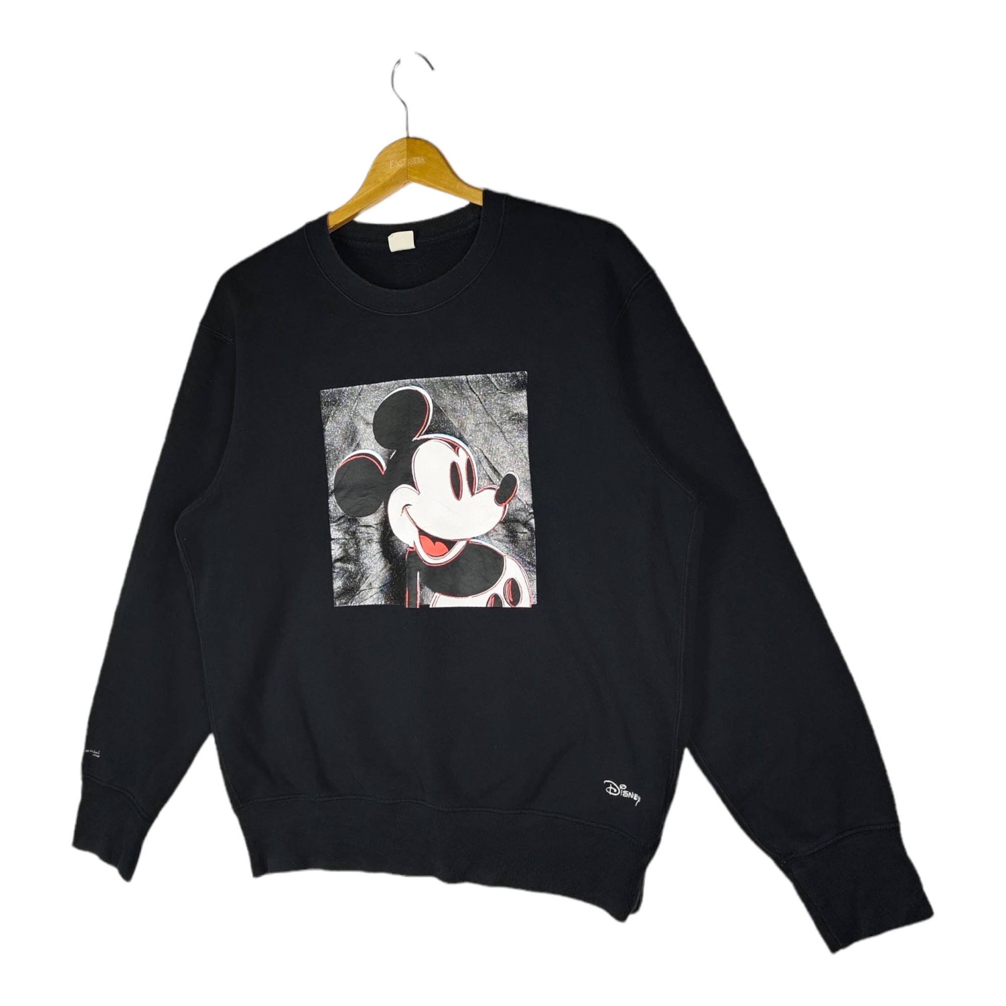 Uniqlo mickey sweatshirt hotsell