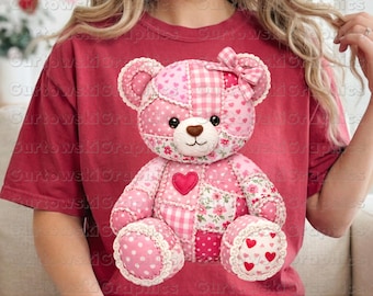 Oso de peluche acolchado falso para San Valentín (PNG), Oso acolchado para San Valentín (PNG), Abrazos y besos (PNG), Diseño de oso con corazón de amor, Diseño de camiseta acogedora para San Valentín