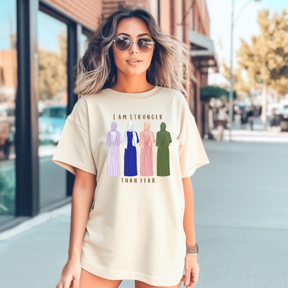 I am stronger than fear t shirt, hijabi t shirt, muslim t shirt, gifts for her, gift ideas for muslims