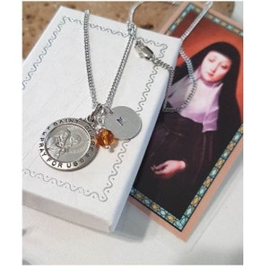 Collar de peltre de Santa Clara de Asís, medalla personalizada con piedra de nacimiento, colgante con dije inicial, patrona de los ojos doloridos, santa de los medios de comunicación.