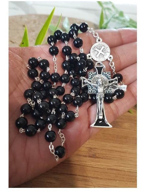 ブラックオニキスの長いロザリオ 黒の聖ベネディクトのロザリオ、宝石オニキスの聖ベネディクトの