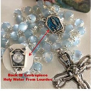 Rosario con acqua di Lourdes, Rosario della Madonna di Lourdes Acqua di Lourdes, Grani di preghiera in pietra di luna, Rosario cattolico blu con carta di preghiera