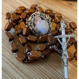 Personalize Rosary with Pope Francis,Photo Keepsake Prayer Beads, Wood Long Catholic Rosary, Picture Rosary, Fathers Day Gifts,Adults Rosary