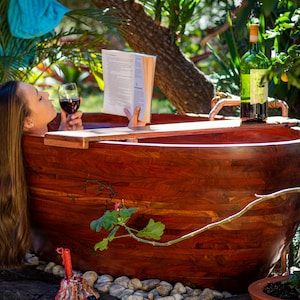 Wooden bathtub. Rosewood. Outdoors. Bath caddy included image 6