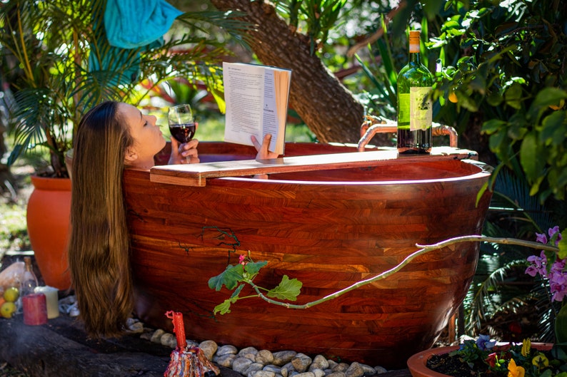 Wooden bathtub. Rosewood. Outdoors. Bath caddy included image 6