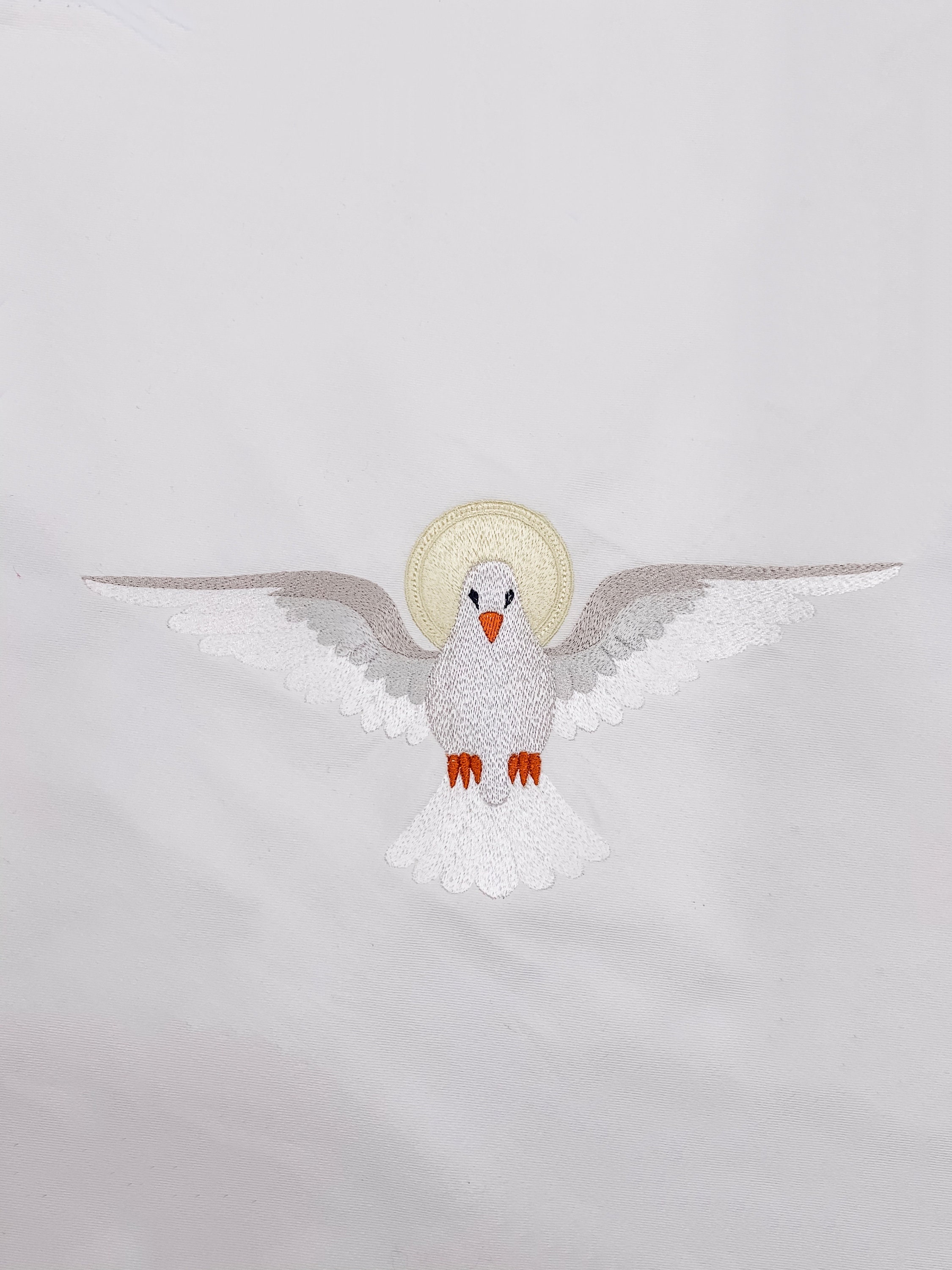 Pattern to embroider for dove embroidery machine of the Holy Spirit