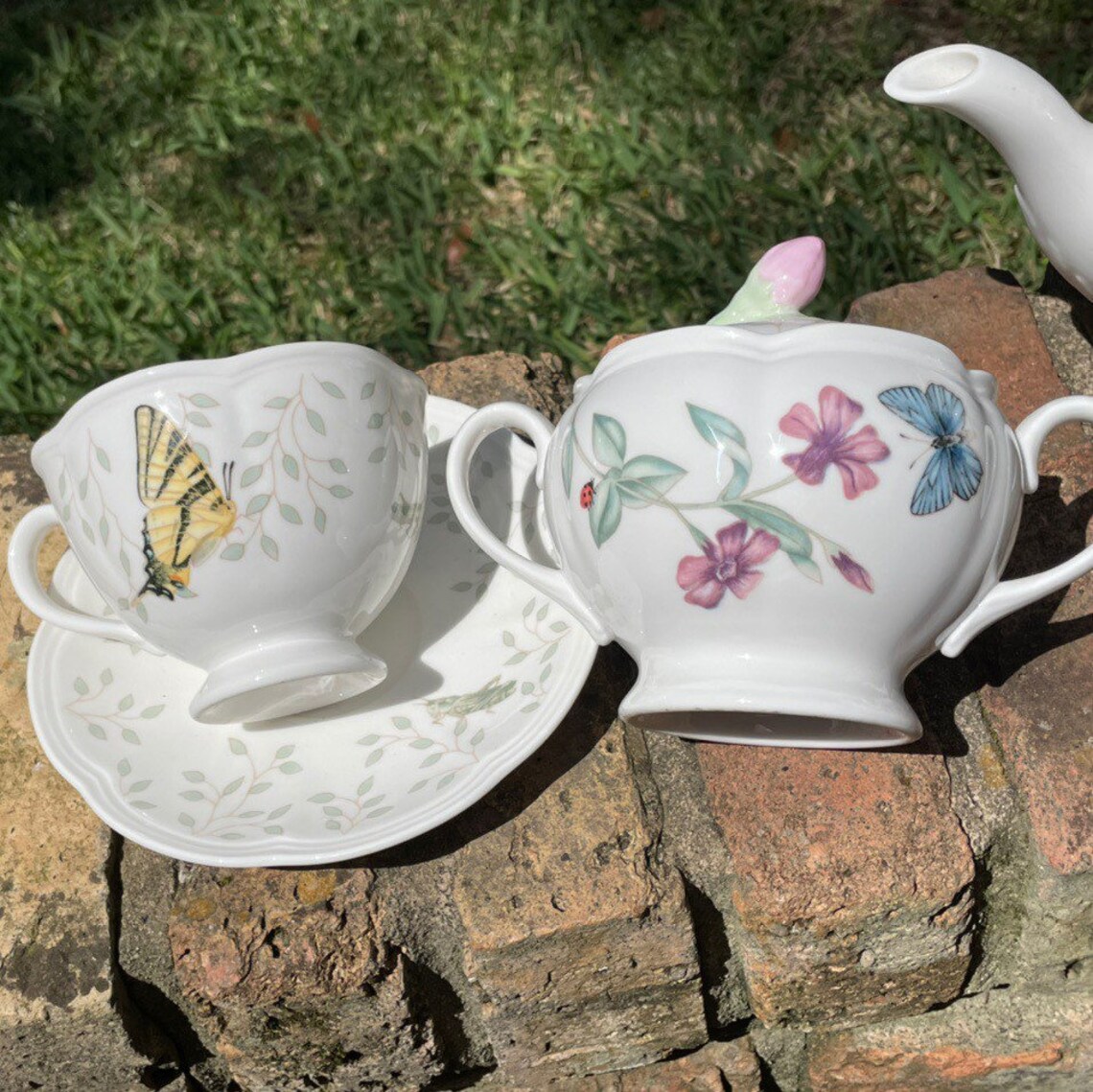 Lenox Butterfly Meadow Complete Tea Set Tea Cups Tea Saucers Tea Pot