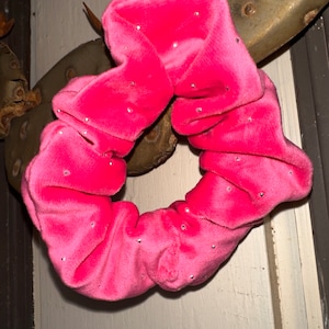 Juicy Couture pink rhinestone velour scrunchie
