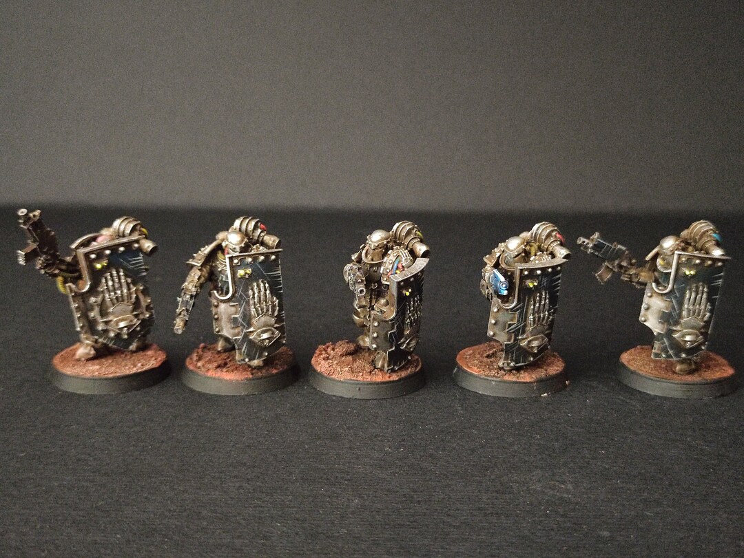 Iron Hands Medusan Immortals Etsy