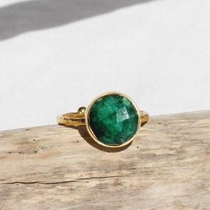 Gold Plated Raw Emerald Ring, May Birthstone Ring, Boho Adjustable Stacking Ring, Circle Round Stone Ring, Modern Geometric Jewelry, image 1
