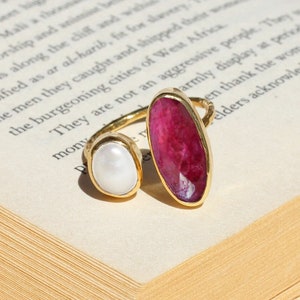 Raw Ruby and Baroque Pearl Adjustable Ring, 14K Gold Plated Genuine Ruby Hammered Silver Ring, July Birthstone, Natural Pink Gemstone Ring image 1